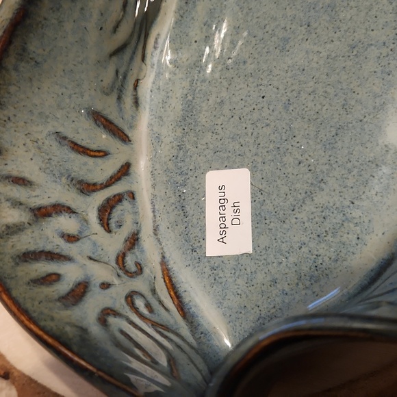 Hilborn Pottery Canada Blue Asparagus Dish NEW - Picture 3 of 8